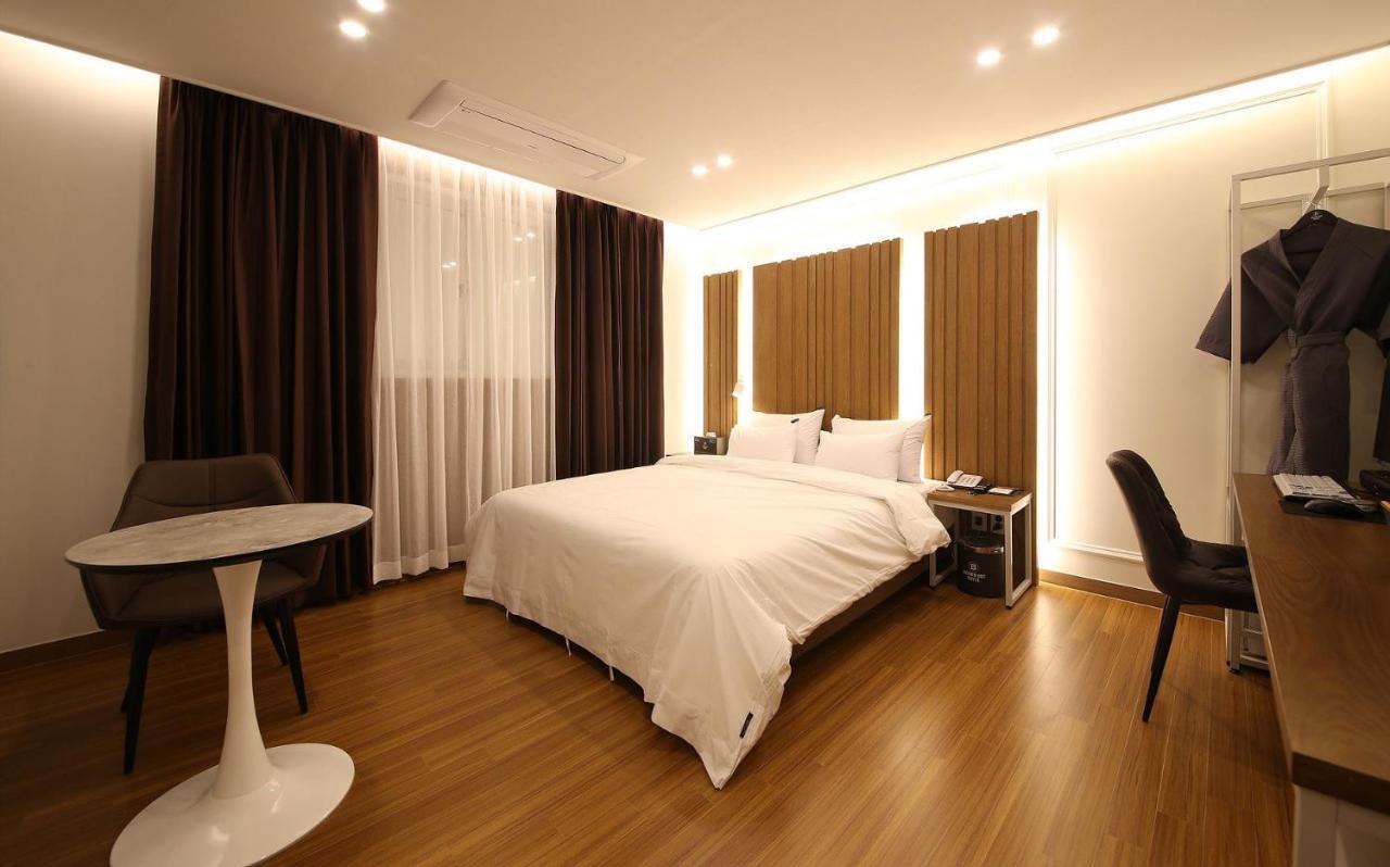 Brown Dot Hotel Sinan Gwangju Metropolitan City Εξωτερικό φωτογραφία