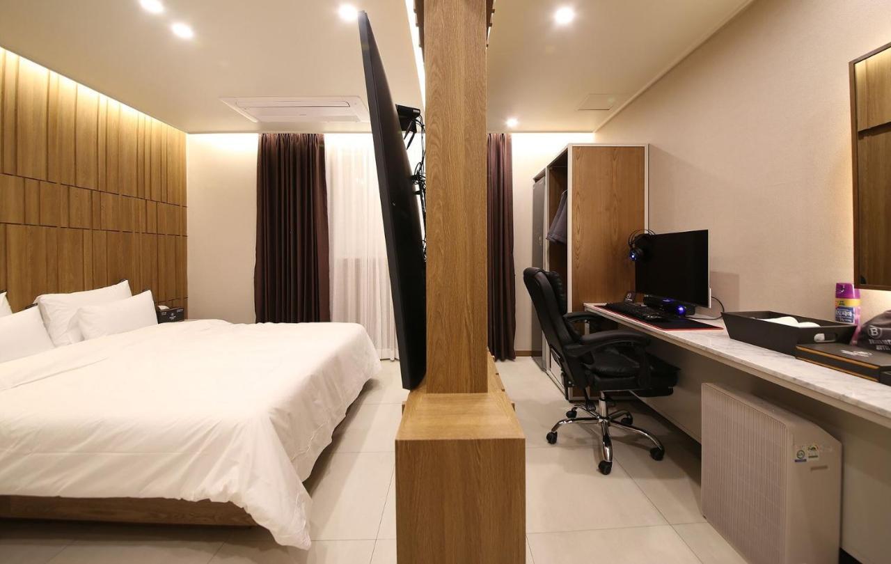 Brown Dot Hotel Sinan Gwangju Metropolitan City Εξωτερικό φωτογραφία