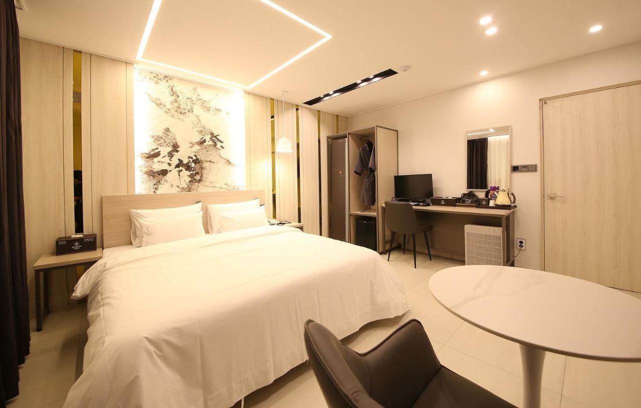 Brown Dot Hotel Sinan Gwangju Metropolitan City Εξωτερικό φωτογραφία
