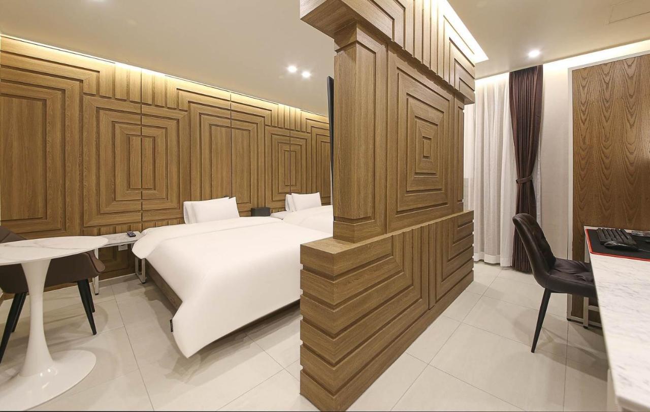 Brown Dot Hotel Sinan Gwangju Metropolitan City Εξωτερικό φωτογραφία