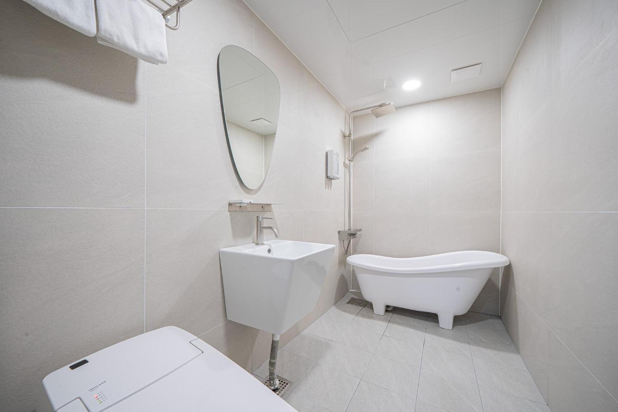 Brown Dot Hotel Sinan Gwangju Metropolitan City Εξωτερικό φωτογραφία